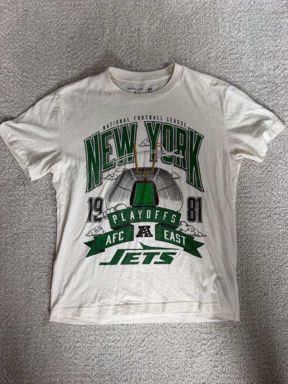 Abercrombie & Fitch New York Jets NFL Graphic Relaxed Fit T-Shirt